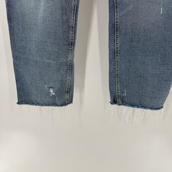 Old Navy Extra High Rise Sky High Straight Leg Distressed Jeans Women's Size 16 - Picture 3 of 12